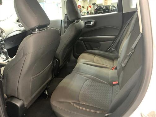 2017 Jeep New Compass Sport