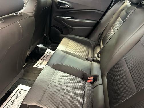 Sterling Gray Metallic 2026 Chevrolet Trax LT