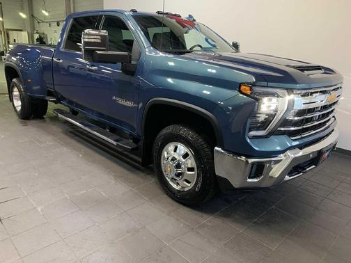 2025 Chevrolet Silverado 3500 LTZ