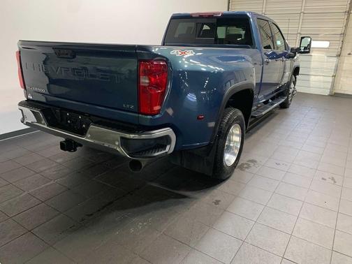 2025 Chevrolet Silverado 3500 LTZ