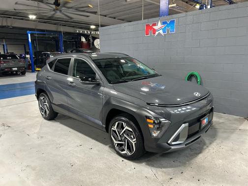 2026 Hyundai KONA SEL Premium