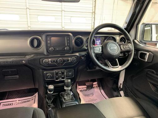2021 Jeep Wrangler Unlimited Sport