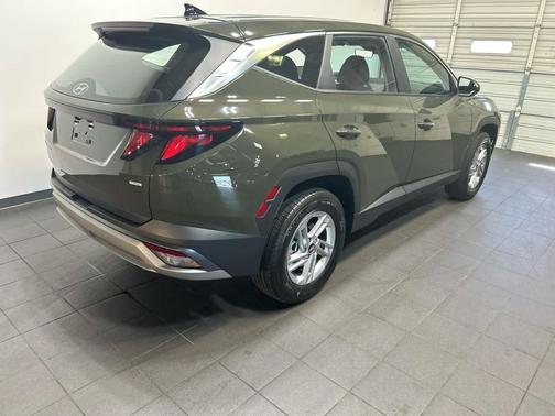 Rockwood Green 2026 Hyundai TUCSON SE