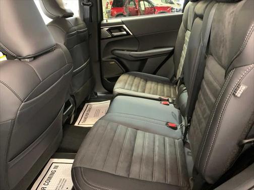 2025 Mitsubishi Outlander SE 2.5 S-AWC