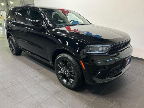 DB Black Clearcoat 2026 Dodge Durango GT AWD
