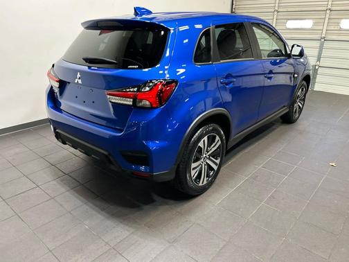 OCTANE BLUE 2026 Mitsubishi Outlander Sport 2.0 ES