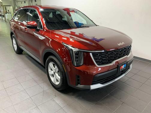 2025 Kia Sorento LX