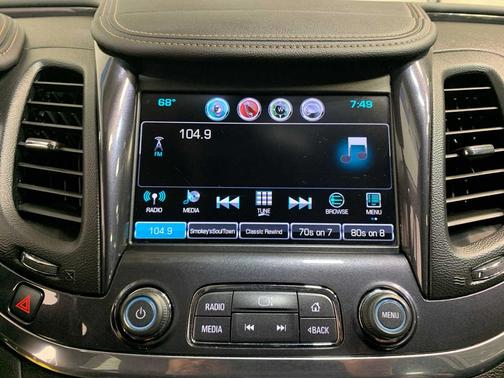 Silver Ice Metallic 2017 Chevrolet Impala 1LT