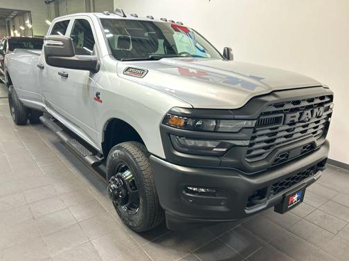 Silver Zynith 2026 RAM 3500 Tradesman Crew Cab 4x4 8' Box