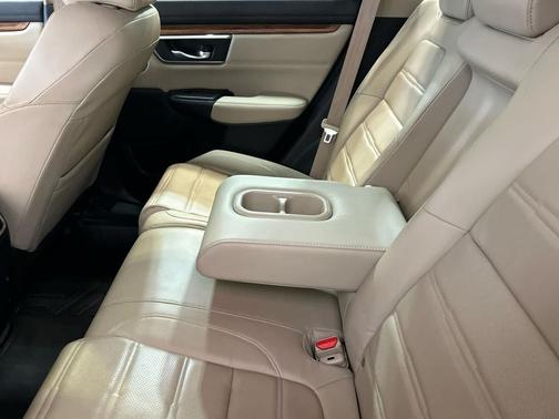 Molten Lava Pearl 2019 Honda CR-V Touring