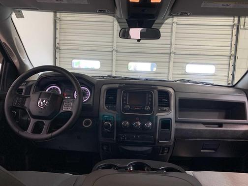 Granite Crystal Metallic Clearcoat 2018 RAM 1500 Express