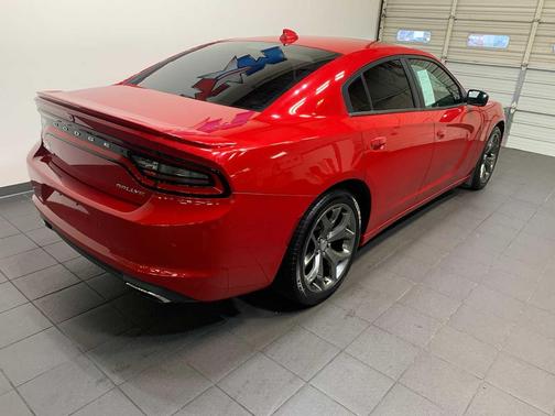 2015 Dodge Charger SXT