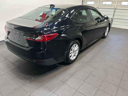 Midnight Black Metallic 2025 Toyota Camry LE