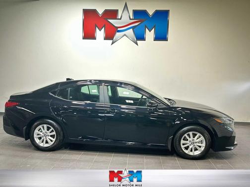 Midnight Black Metallic 2025 Toyota Camry LE