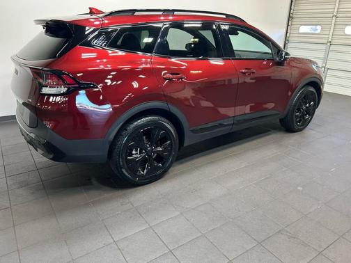 Dawning Red 2025 Kia Sportage X-Line