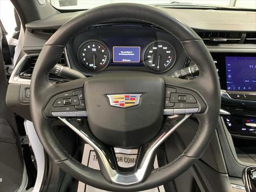 2024 Cadillac XT6 Premium Luxury AWD