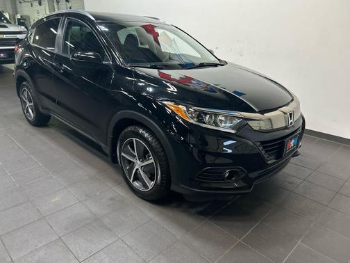 Crystal Black Pearl 2022 Honda HR-V EX