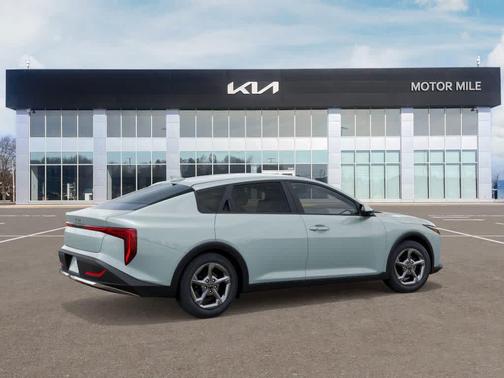 Morning Haze 2026 Kia K4 LXS