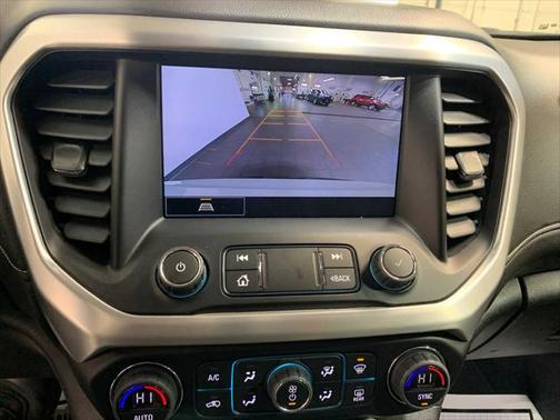 2023 GMC Acadia AWD SLT