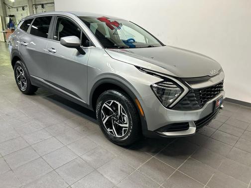 Steel Gray 2024 Kia Sportage LX