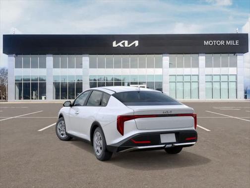 2025 Kia K4 LX