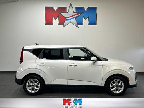 Snow White Pearl 2020 Kia Soul S