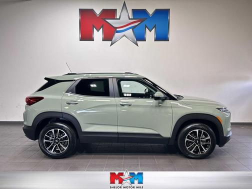 Cacti Green 2025 Chevrolet Trailblazer LT