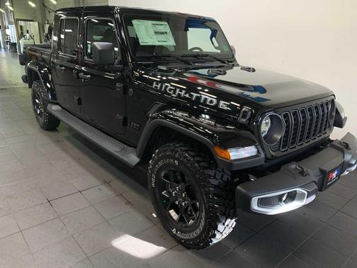 2025 Jeep Gladiator High Tide