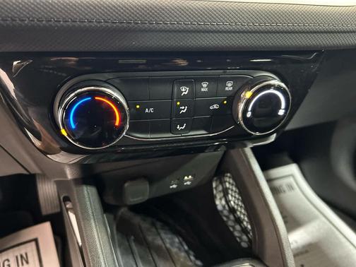 Mosaic Black Metallic 2025 Chevrolet Trailblazer LT