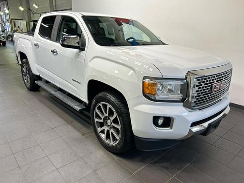 Summit White 2018 GMC Canyon Denali