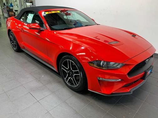 2020 Ford Mustang EcoBoost Premium