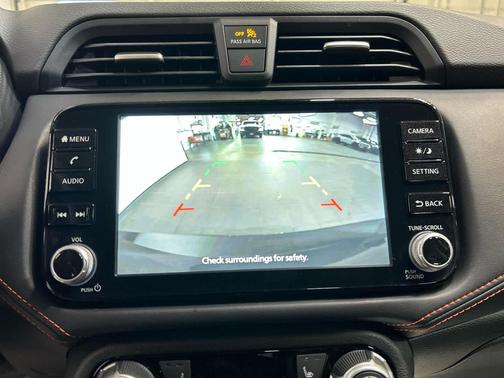 Gun Metallic 2025 Nissan Versa 1.6 S