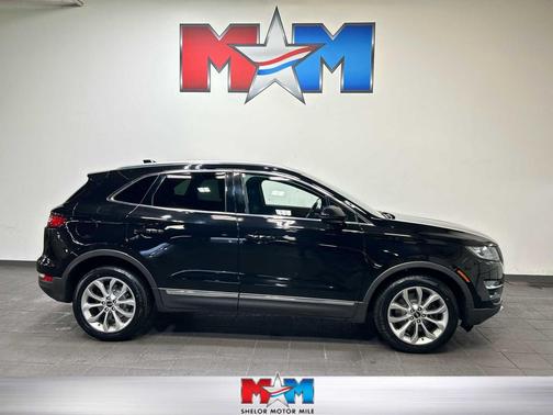 Infinite Black Metallic 2019 Lincoln MKC Select