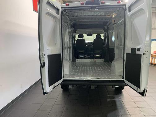 2026 RAM ProMaster 1500 Base