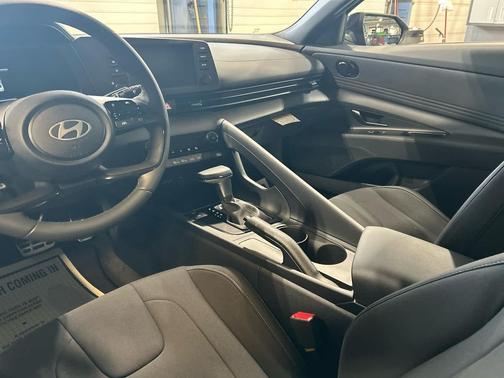 2026 Hyundai ELANTRA Sport