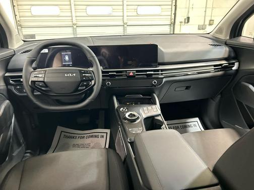 Gravity Gray 2027 Kia Sportage SX Turbo