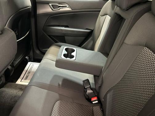 Gravity Gray 2027 Kia Sportage SX Turbo