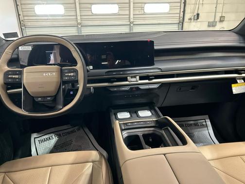 Glacial White Pearl 2027 Kia Telluride Hybrid EX