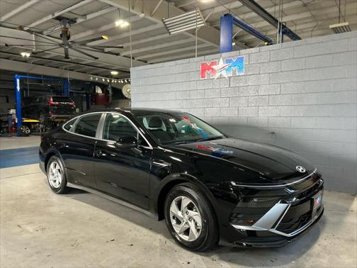 2025 Hyundai SONATA SE