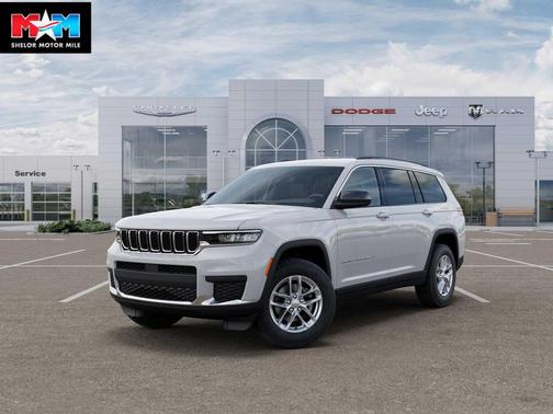 Bright White Clearcoat 2026 Jeep Grand Cherokee L Laredo