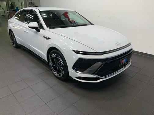 2026 Hyundai SONATA SEL