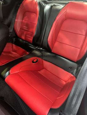 Oxford White 2022 Ford Mustang GT Premium