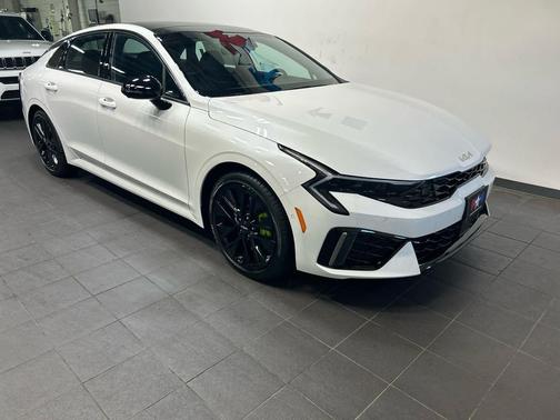 Snow White Pearl 2026 Kia K5 GT