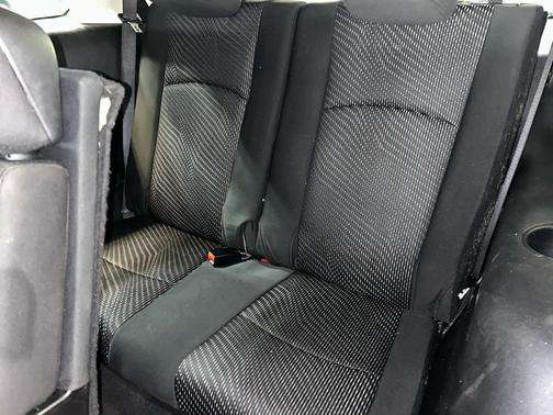 Pitch Black Clearcoat 2015 Dodge Journey SE