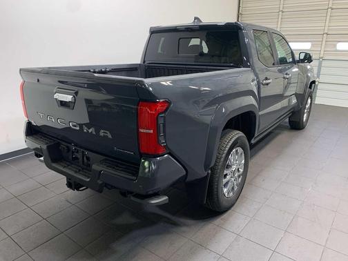 2026 Toyota Tacoma Hybrid Limited