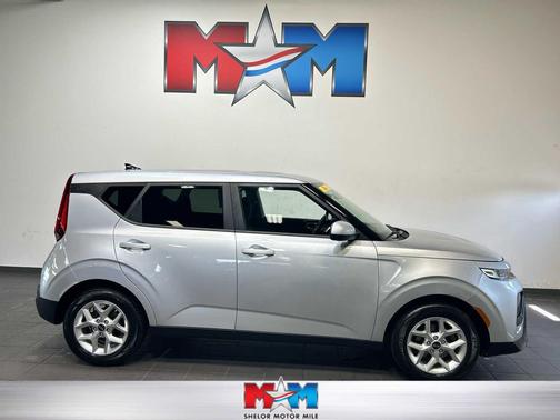 Sparkling Silver 2020 Kia Soul S