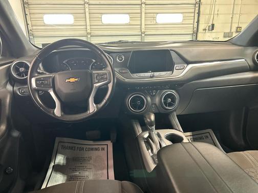 Summit White 2019 Chevrolet Blazer 2LT