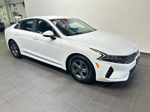 Glacial White Pearl 2022 Kia K5 LX