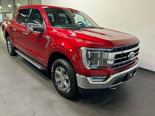 Rapid Red Metallic Tinted Clearcoat 2022 Ford F-150 Lariat