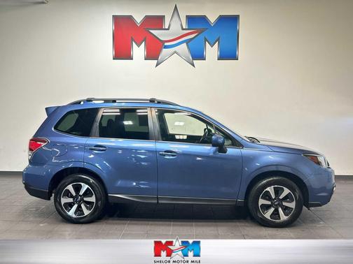 Quartz Blue Pearl 2017 Subaru Forester 2.5i Premium